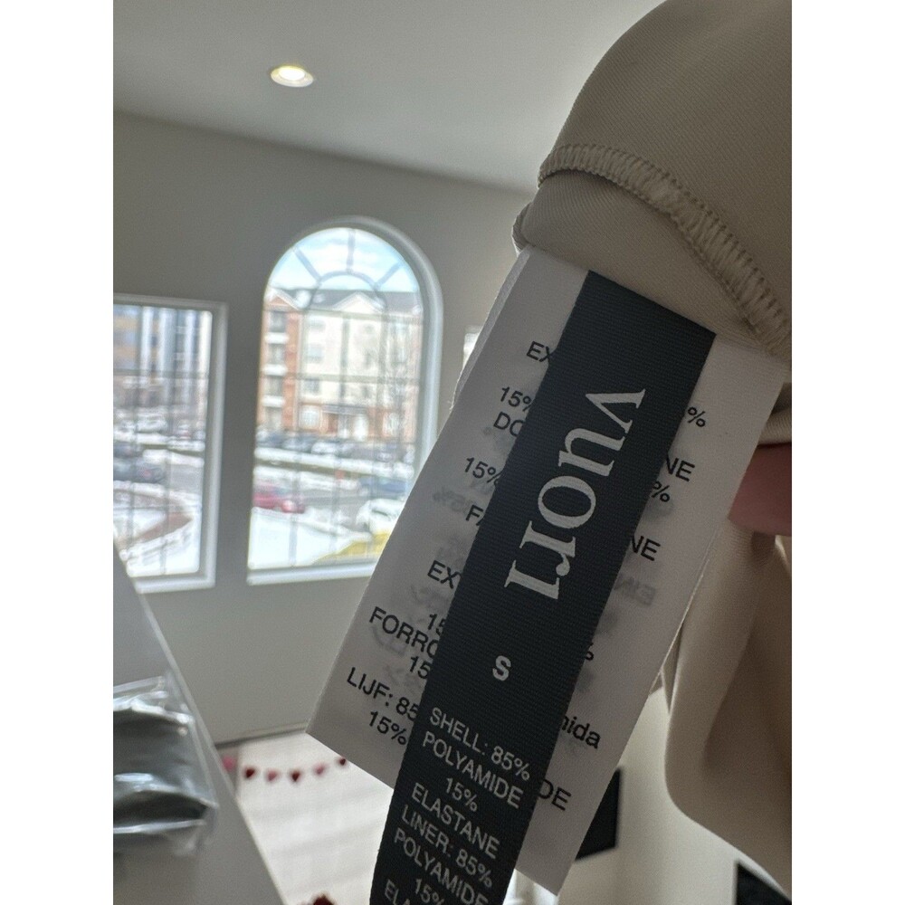 Vuori Evolve Square Neck Wireless Bralette Bone S V1Uplift Blended Fabric VW1081 - Picture 8 of 8